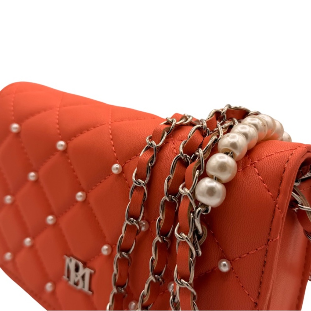 Badgley Mischka Orange Quilted Crossbody Bag - Picture 6 of 7